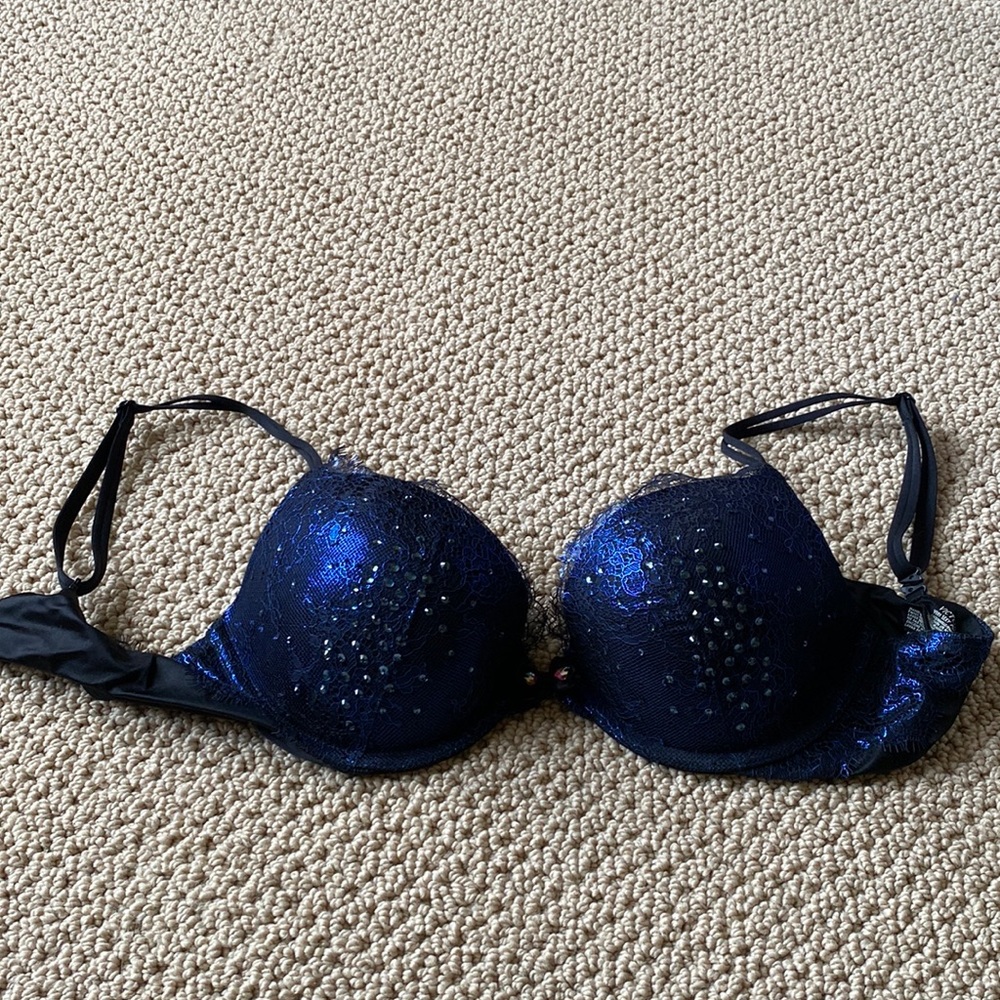 Victoria’s Secret Very Sexy Push Up w/ Swarovski crystals